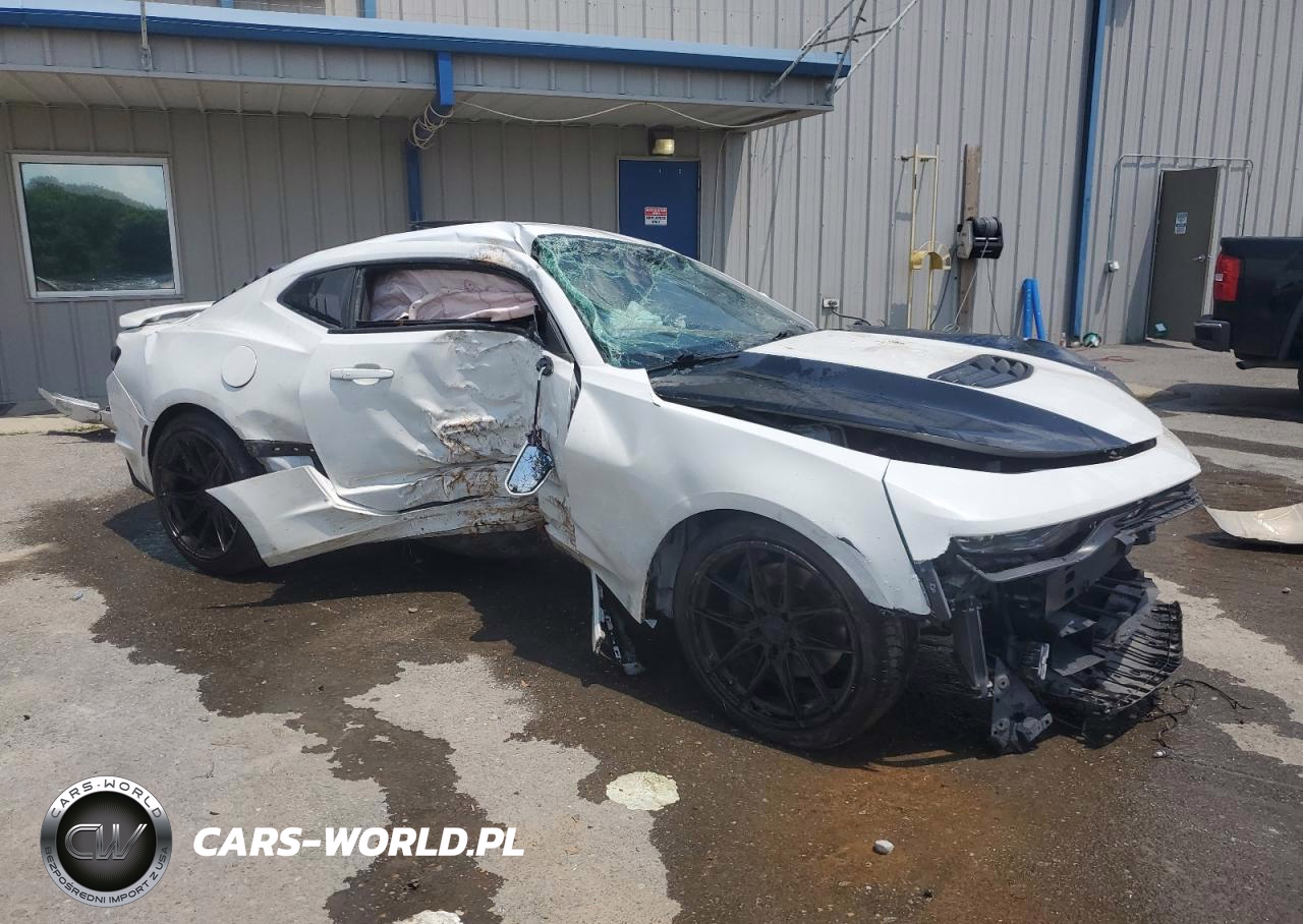 2019 Chevrolet Camaro Ss VIN:1G1FH1R7XK0131196 - 4