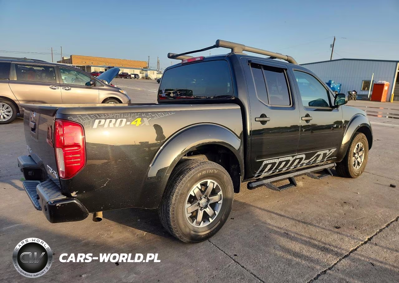 2021 Nissan Frontier Pro-4X VIN:1N6ED0EB8MN700150 - 3