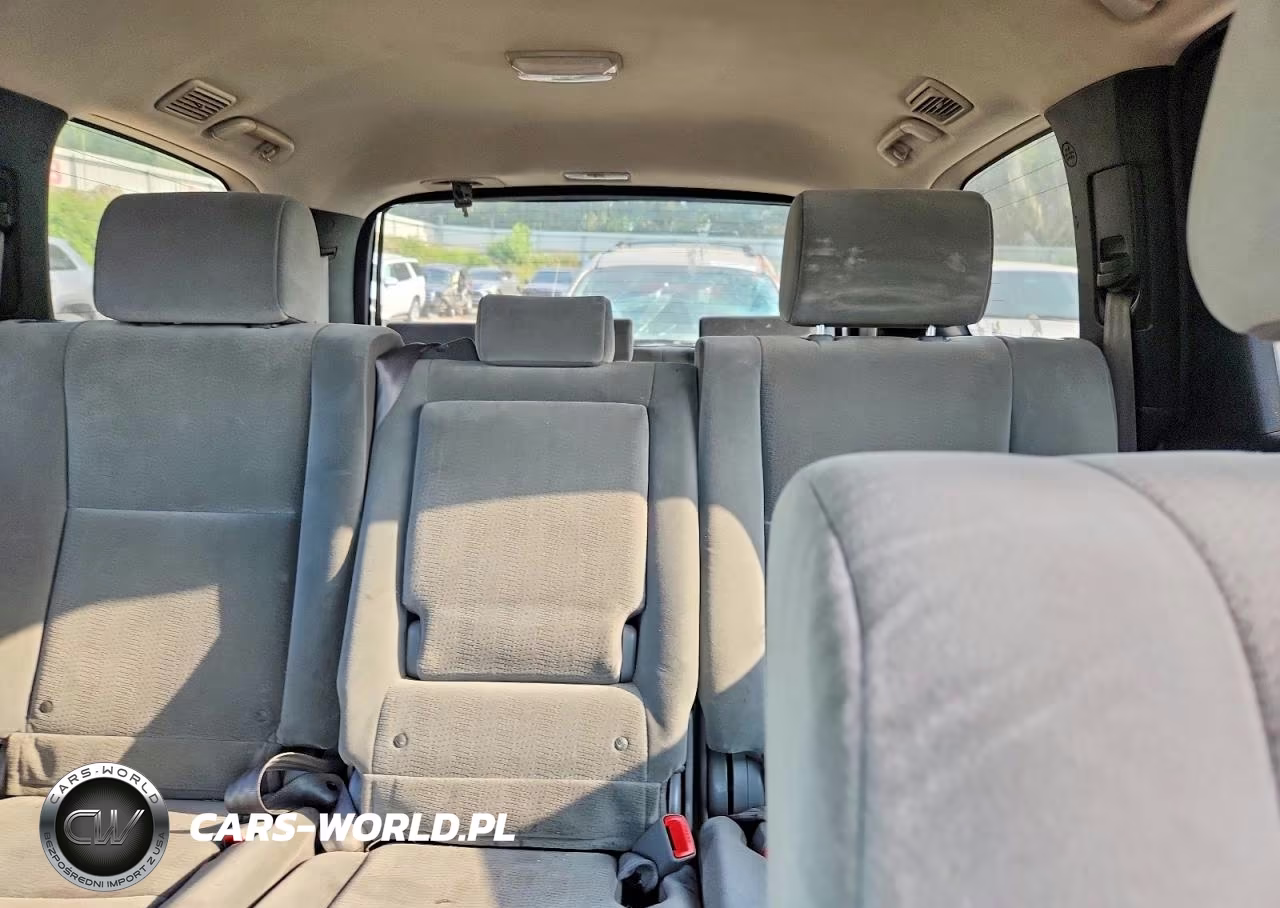 2011 Toyota Sequoia Sr5 VIN:5TDBW5G14BS047972 - 10