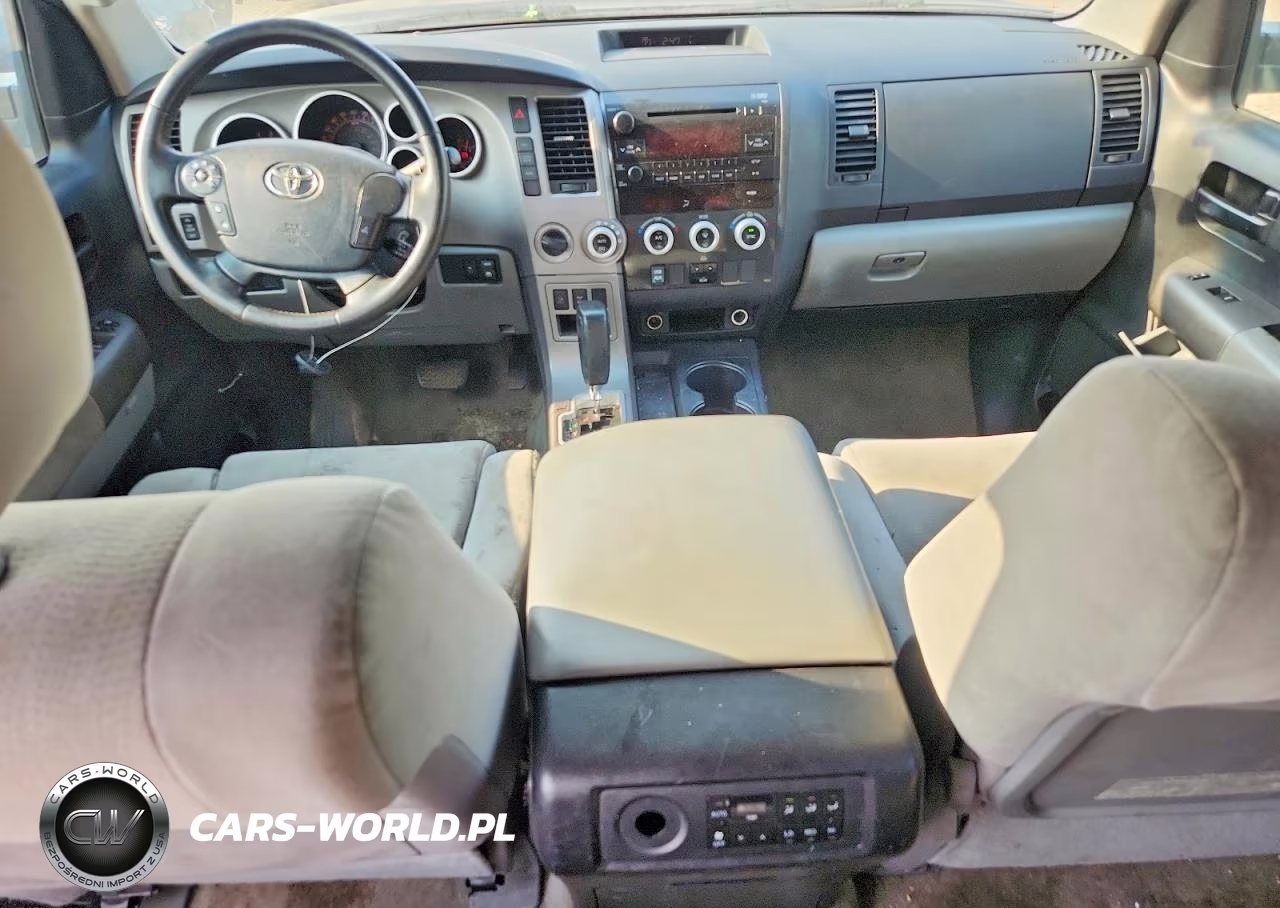 2011 Toyota Sequoia Sr5 VIN:5TDBW5G14BS047972 - 8