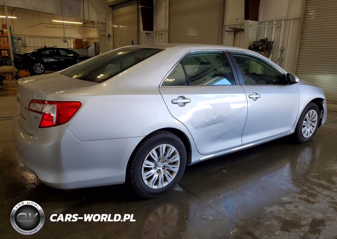 2012 Toyota Camry Le VIN:4T1BF1FK0CU020361 - 3