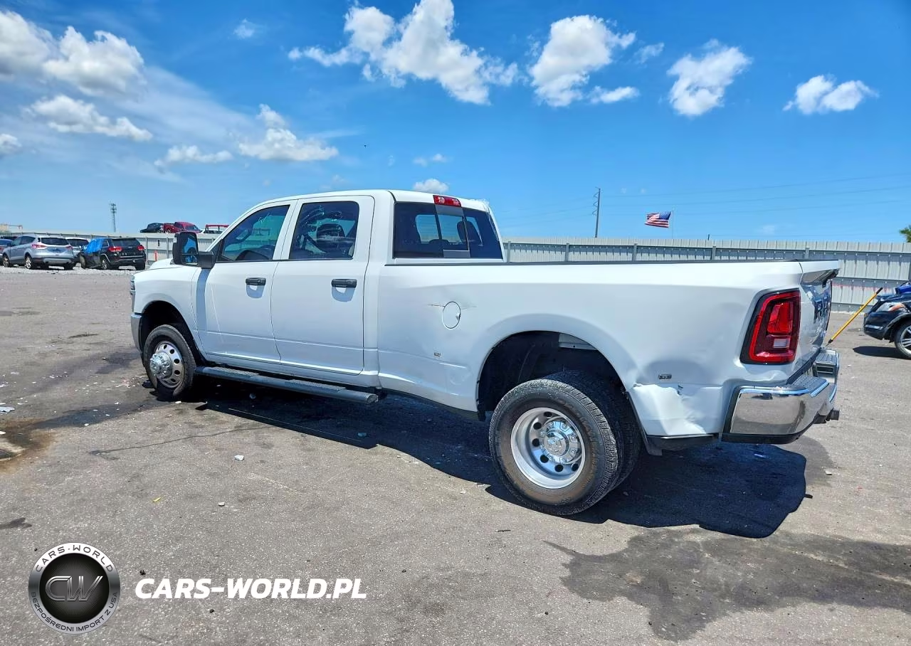 2025 Ram 3500 Tradesman VIN:3C63RRGJXSG525871 - 2