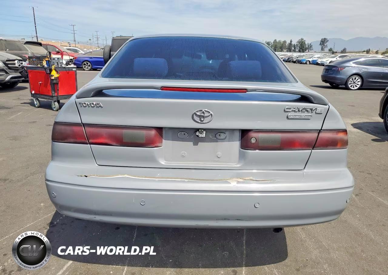 1999 Toyota Camry Le VIN:4T1BG22K8XU519925 - 6