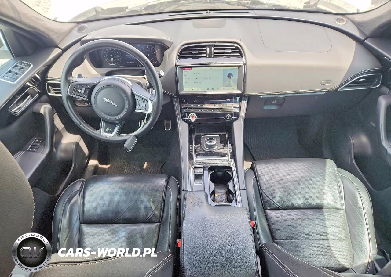 2019 Jaguar F-Pace R - Sport VIN:SADCL2GX4KA396860 - 8