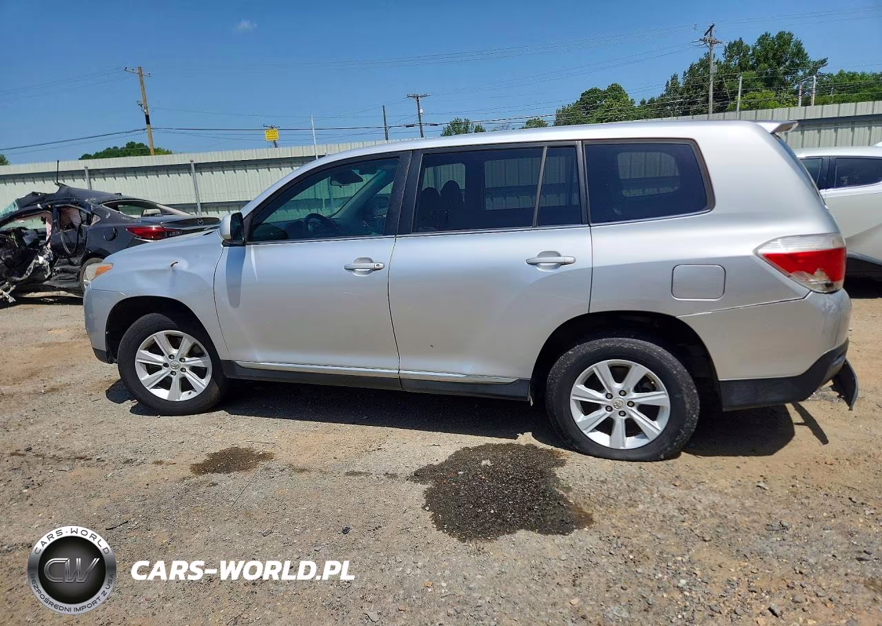 2013 Toyota Highlander Base VIN:5TDZA3EH2DS044816 - 2