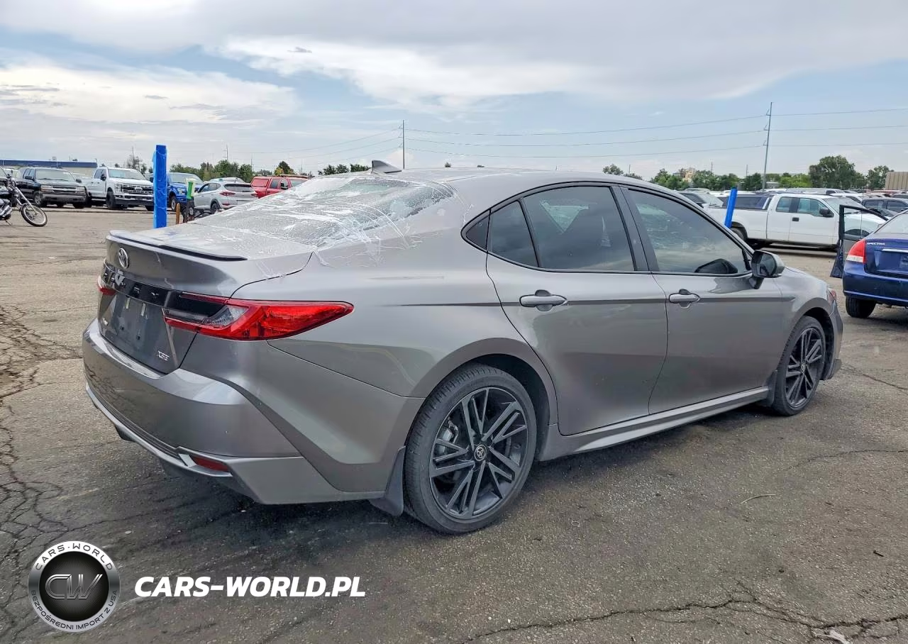2025 Toyota Camry Xse VIN:4T1DAACK2SU626979 - 3