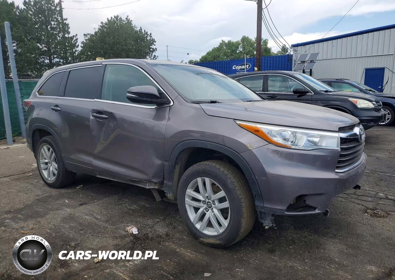 2016 Toyota Highlander Le VIN:5TDZARFH3GS021163 - 4