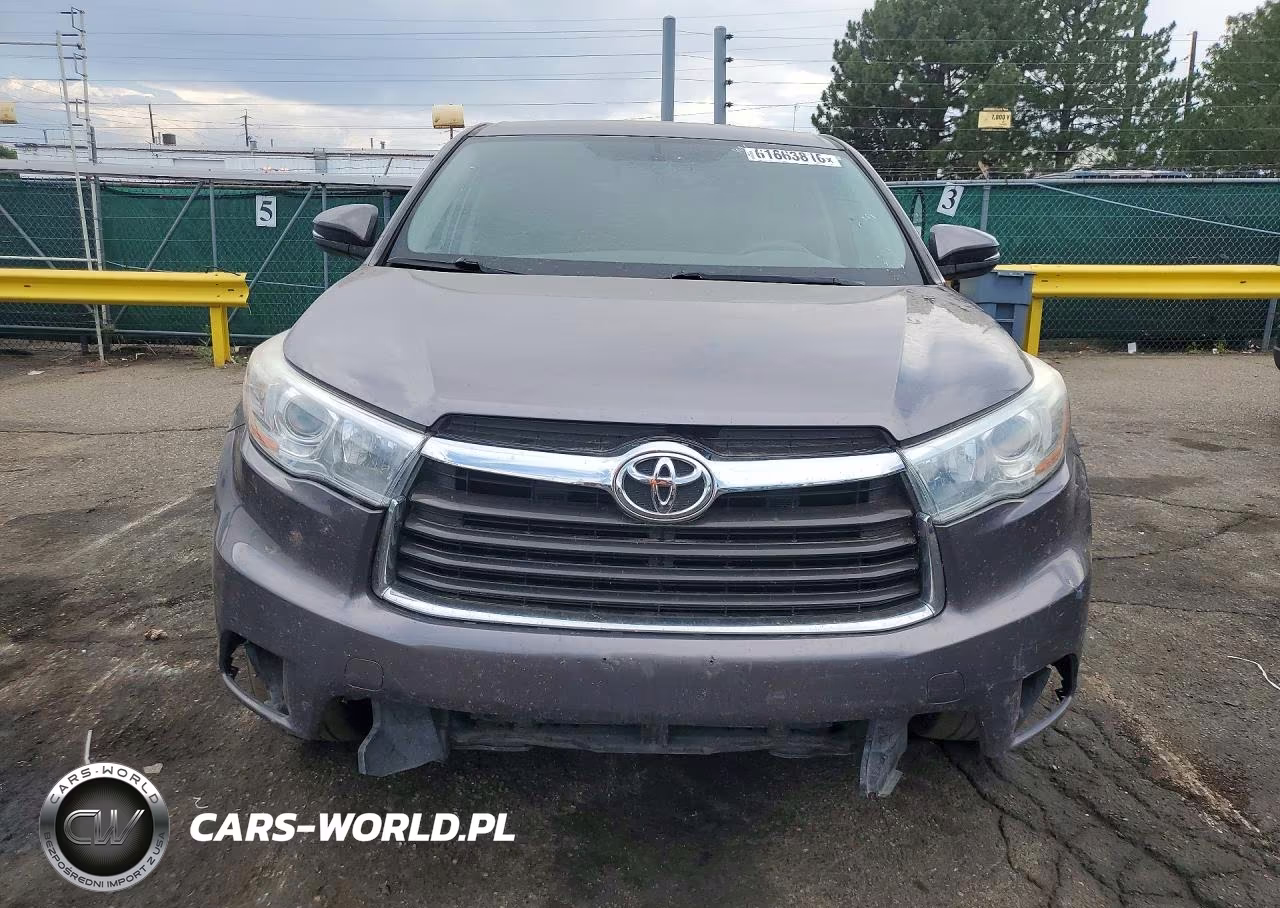 2016 Toyota Highlander Le VIN:5TDZARFH3GS021163 - 5