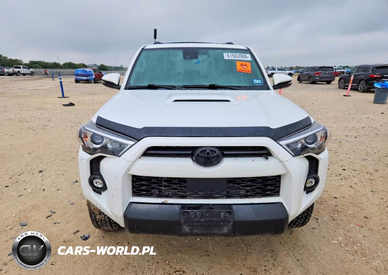 2023 Toyota 4Runner Trd Off-Road Premium VIN:JTERU5JR0P6181559 - 5