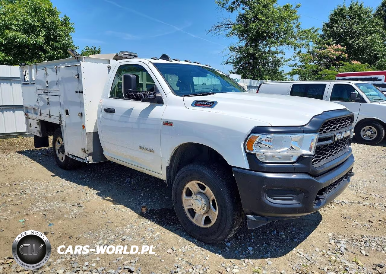 2019 Ram 3500 VIN:3C7WR8AJ8KG649889 - 4