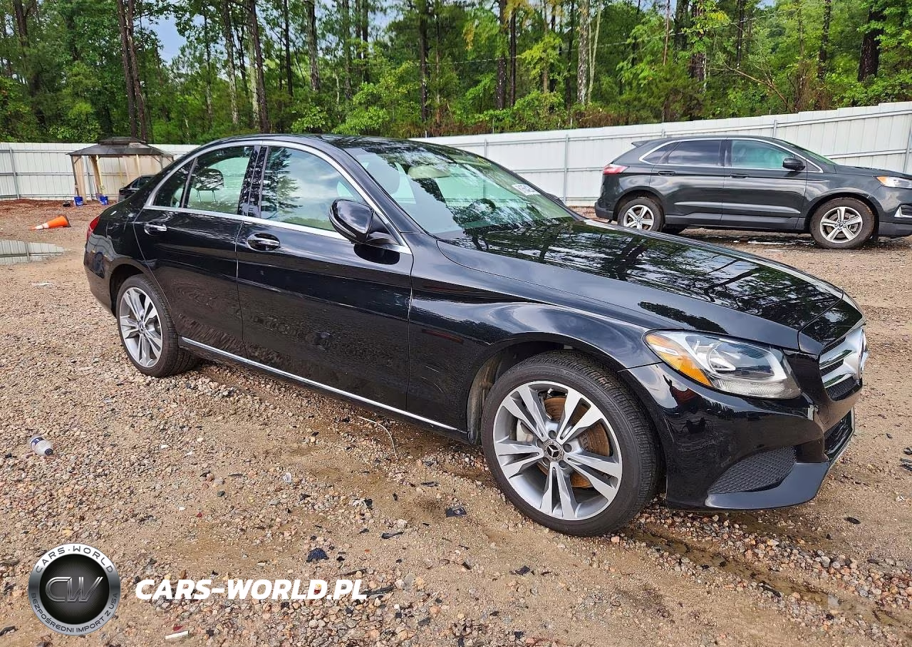 2018 Mercedes-Benz C 300 4Matic VIN:55SWF4KB3JU272249 - 4