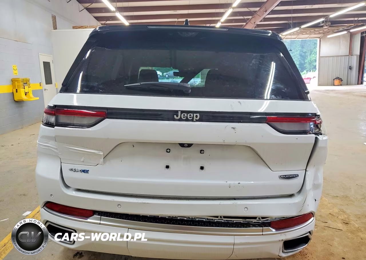 2022 Jeep Grand Cherokee Summit 4Xe VIN:1C4RJYE61N8755991 - 6