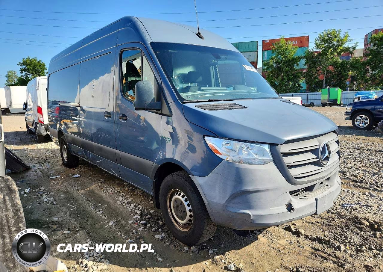 2019 Mercedes-Benz Sprinter 2500-3500 VIN:WD4PF1CD3KT006884 - 4