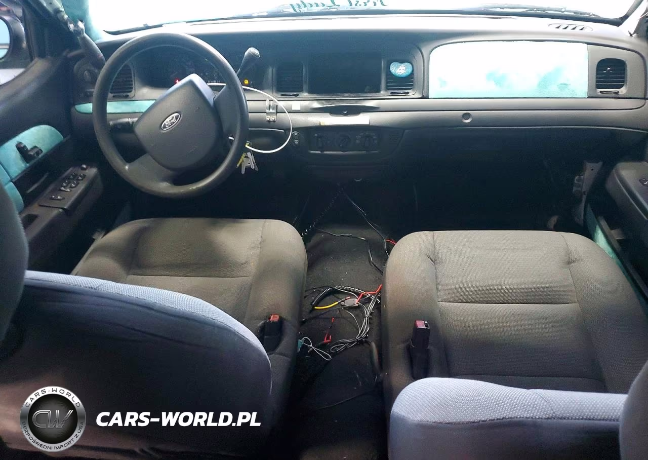 2008 Ford Crown Victoria Police Interceptor VIN:2FAHP71V48X180345 - 8