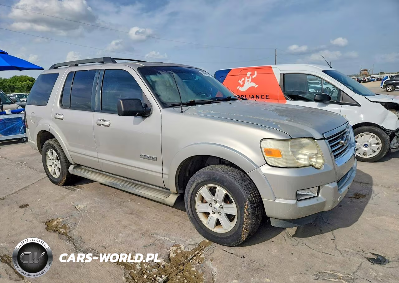 2008 Ford Explorer Xlt VIN:1FMEU73E88UA59534 - 4