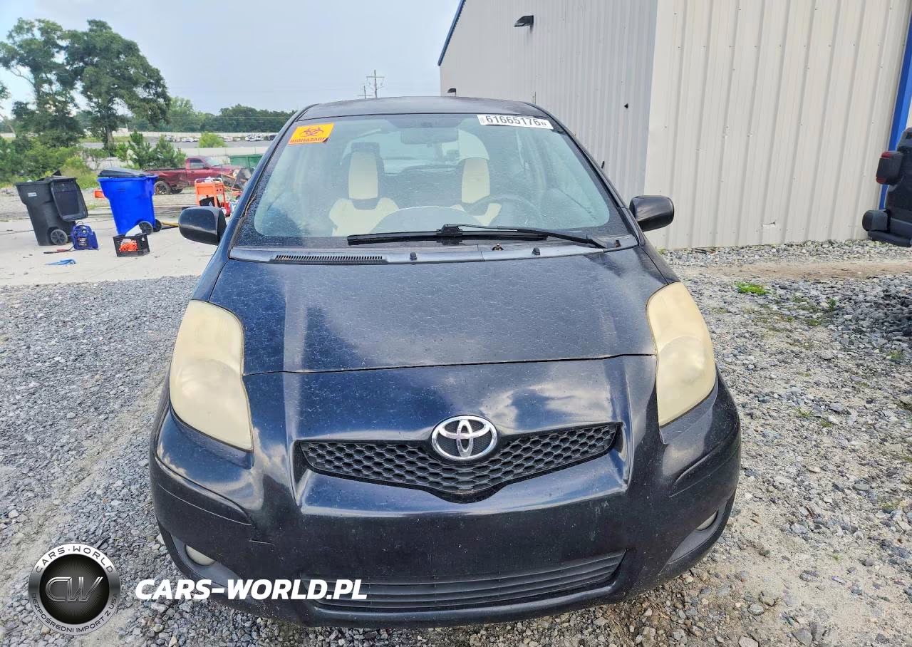 2010 Toyota Yaris Base VIN:JTDJT4K37A5285388 - 5