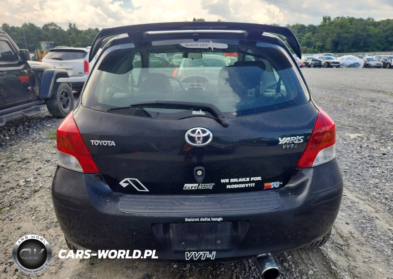 2010 Toyota Yaris Base VIN:JTDJT4K37A5285388 - 6