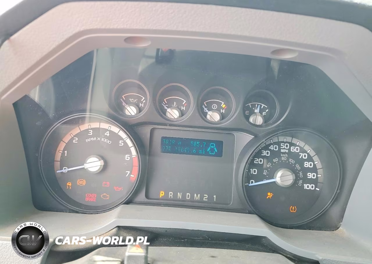 2015 Ford F350 Super Duty VIN:1FTRF3B62FEB15770 - 9