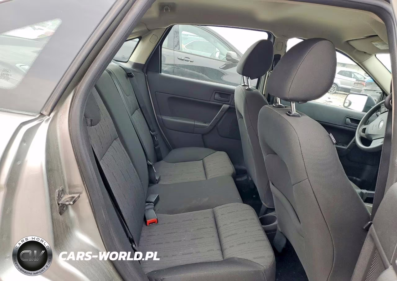 2008 Ford Focus Se VIN:1FAHP35N18W297170 - 10