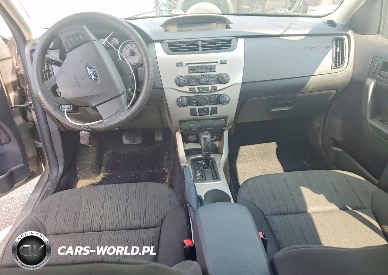 2008 Ford Focus Se VIN:1FAHP35N18W297170 - 8
