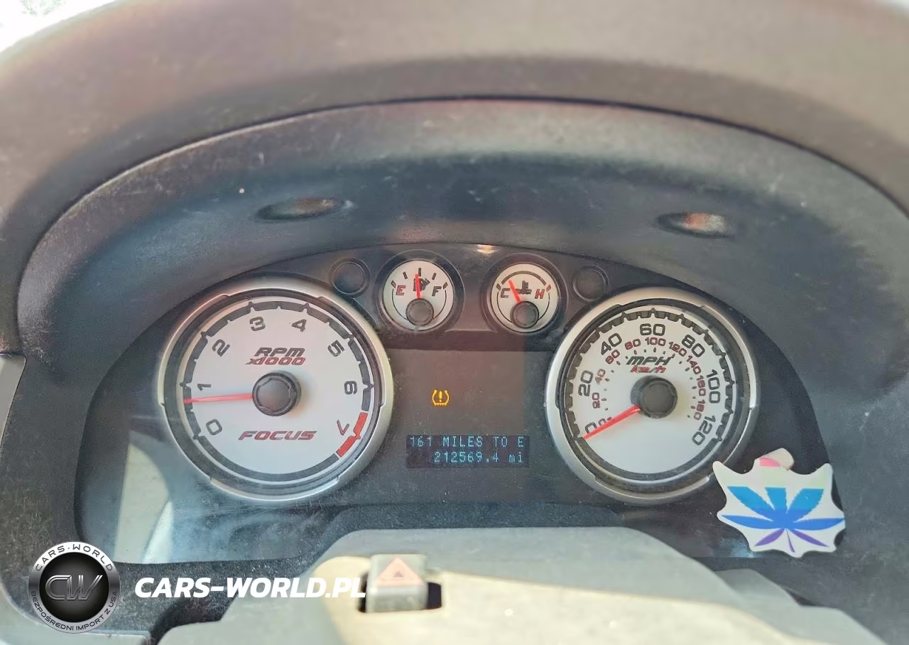 2009 Ford Focus VIN:1FAHP36NX9W150720 - 9