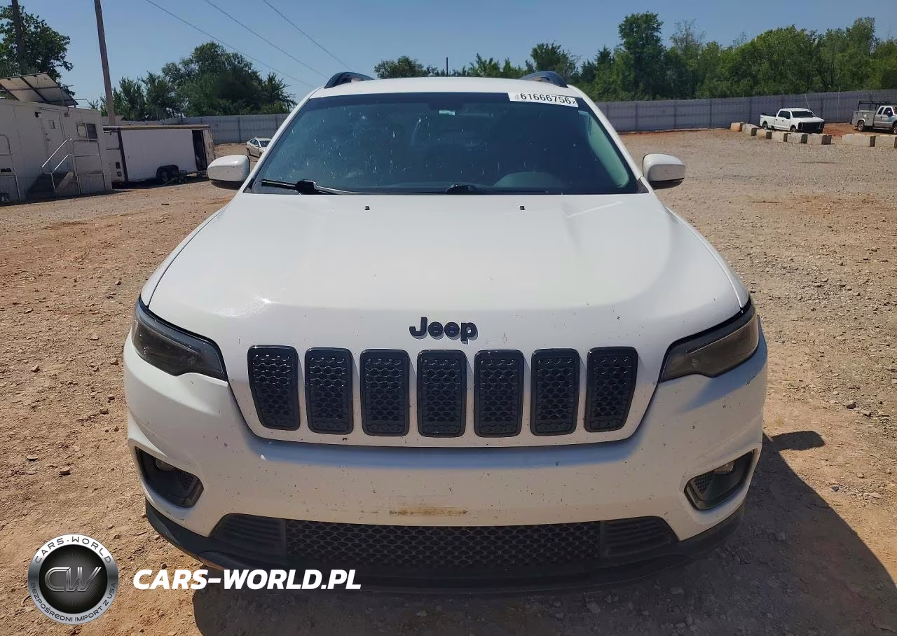 2020 Jeep Cherokee Latitude Plus VIN:1C4PJLLB6LD561066 - 5