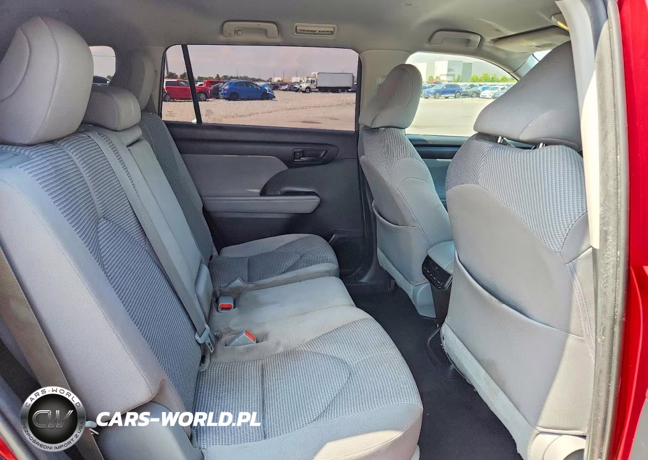 2020 Toyota Highlander Le VIN:5TDZZRAH0LS506502 - 11