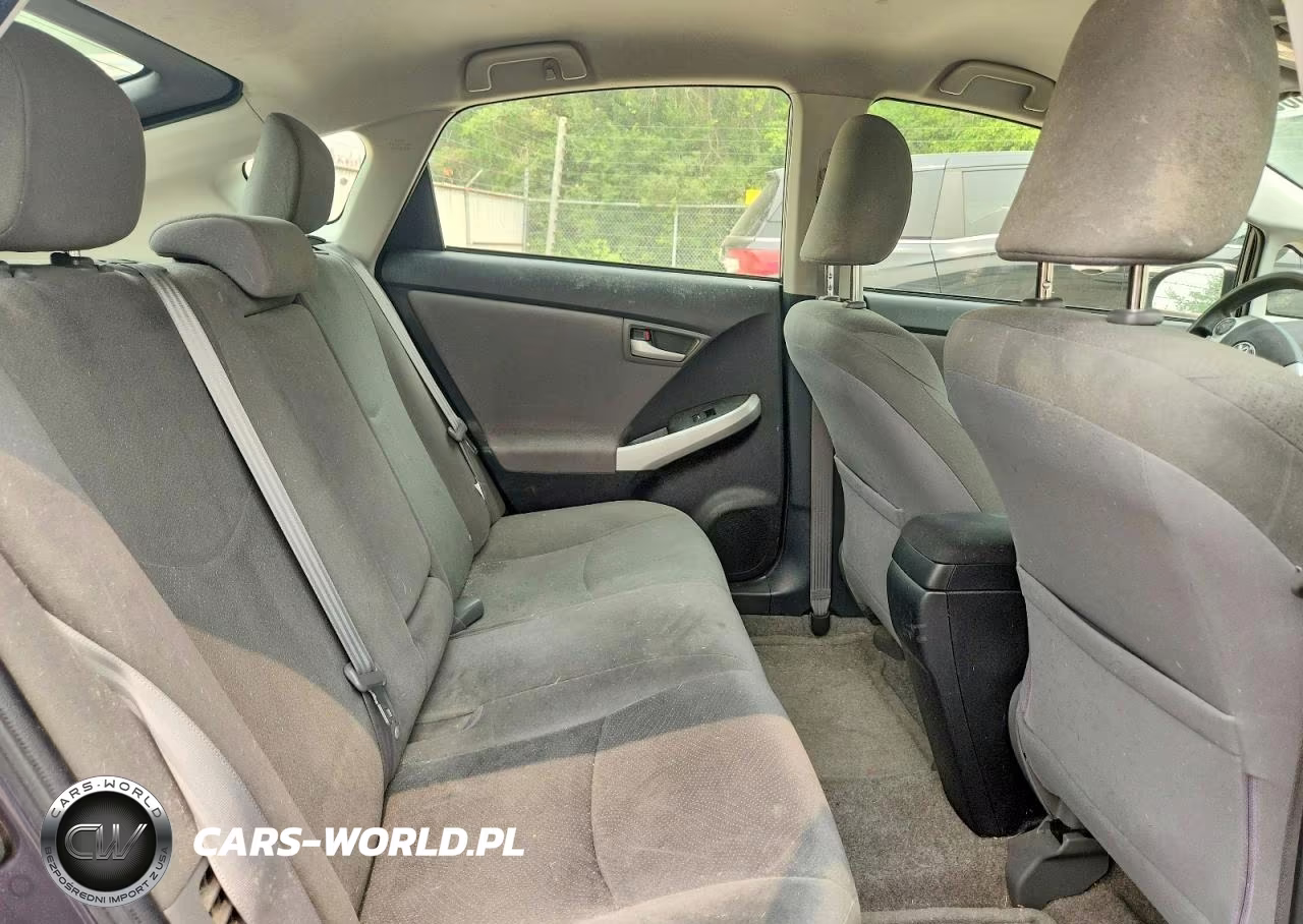 2012 Toyota Prius Two VIN:JTDKN3DU4C5413264 - 10