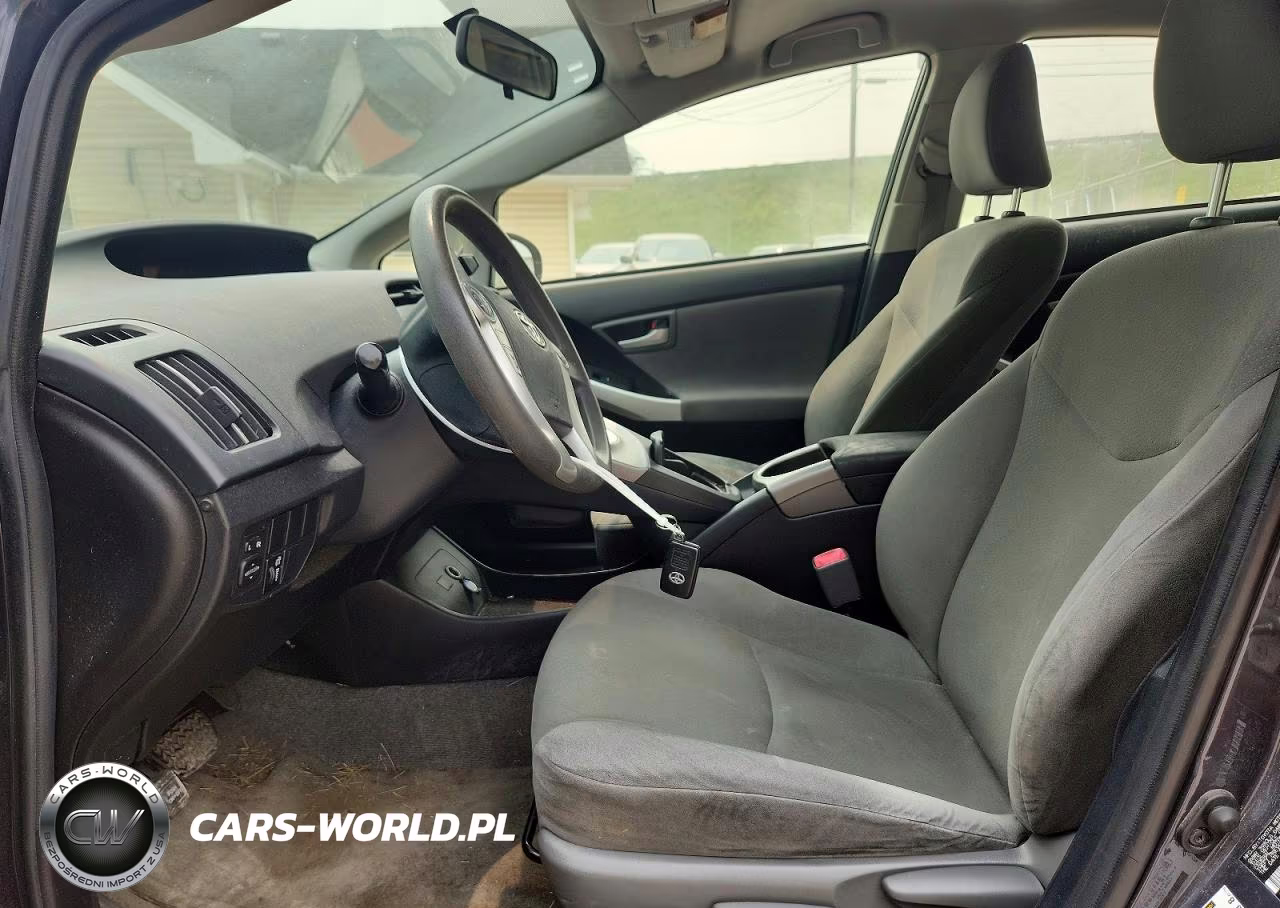 2012 Toyota Prius Two VIN:JTDKN3DU4C5413264 - 7