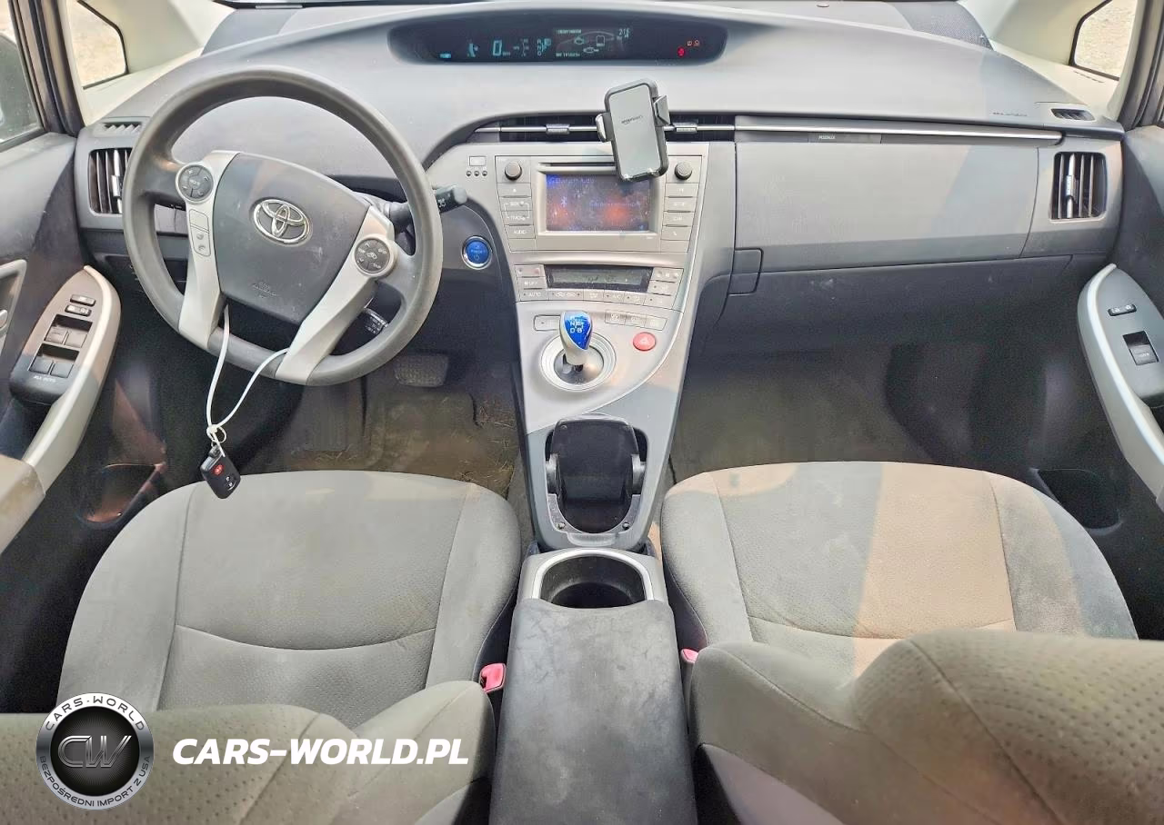 2012 Toyota Prius Two VIN:JTDKN3DU4C5413264 - 8