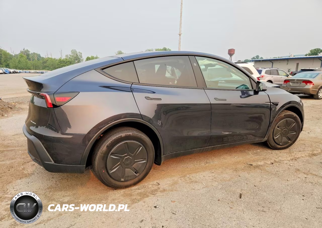 2026 Tesla Model Y VIN:7SAYGDEE5TA705912 - 3