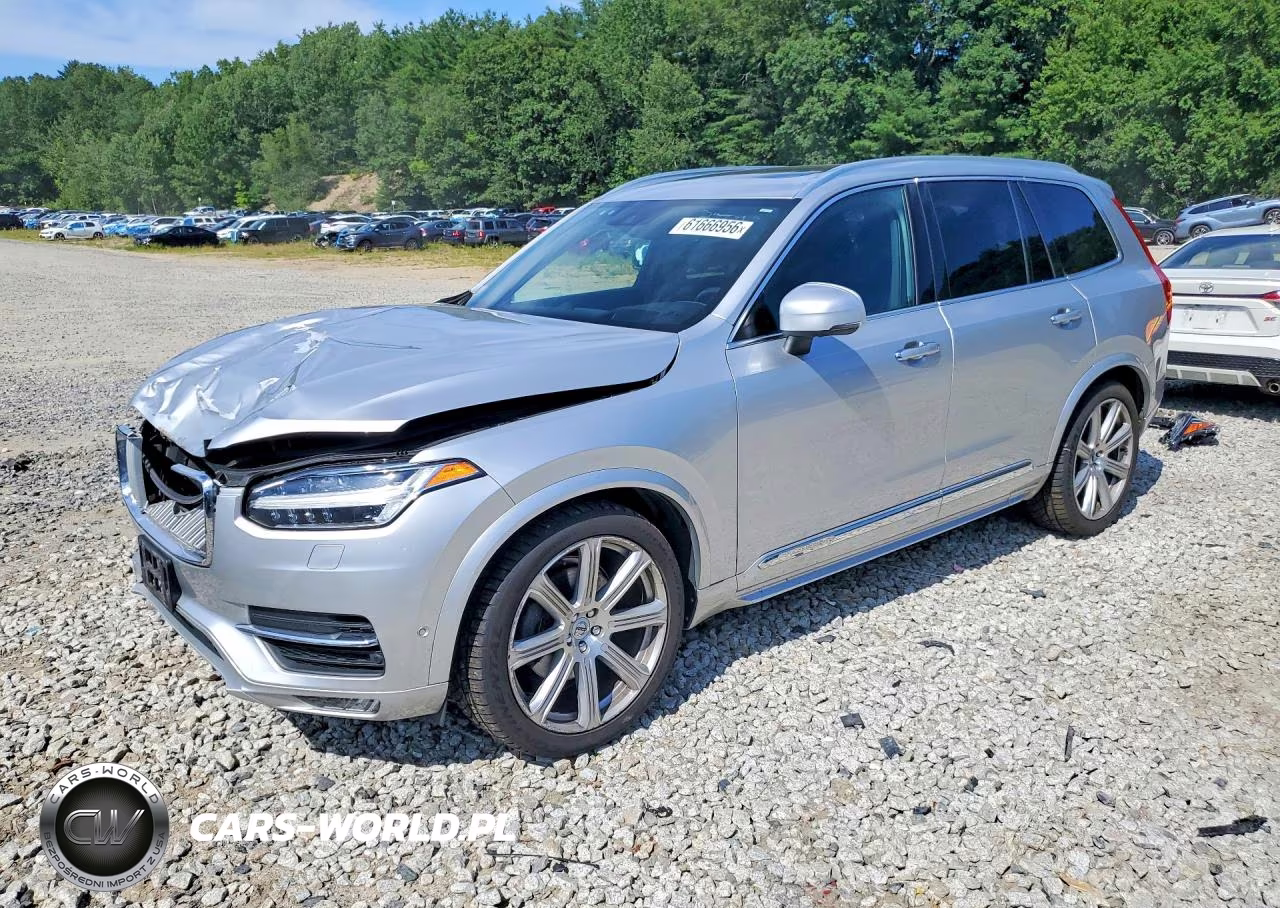 2017 Volvo Xc90 T6 – zdjęcie 1 z 13
