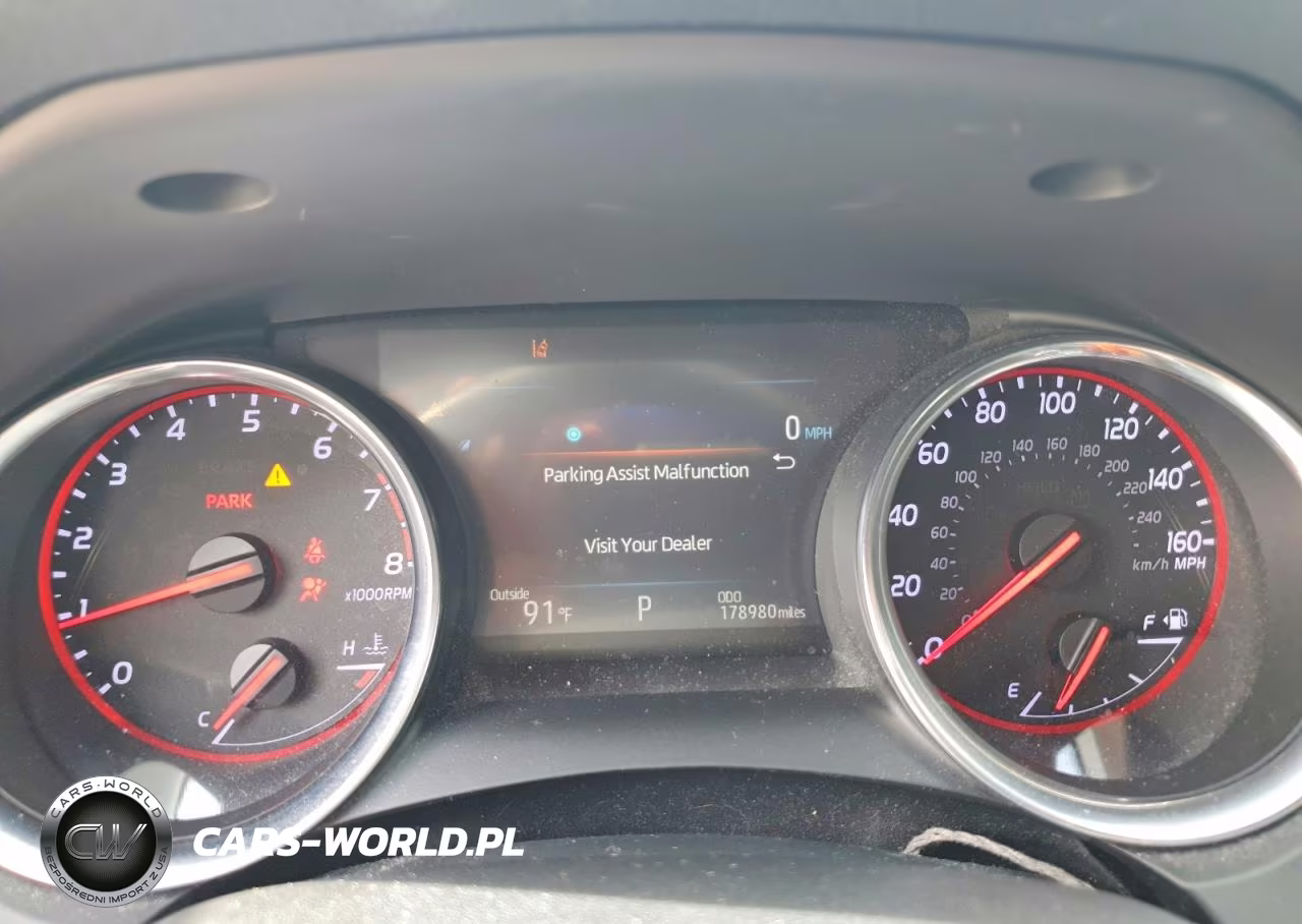 2018 Toyota Camry Xse VIN:4T1B61HK4JU620312 - 9