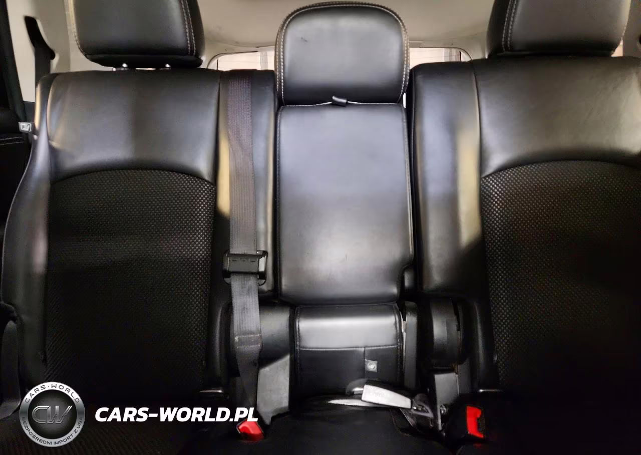 2020 Dodge Journey Crossroad VIN:3C4PDCGB2LT271113 - 10