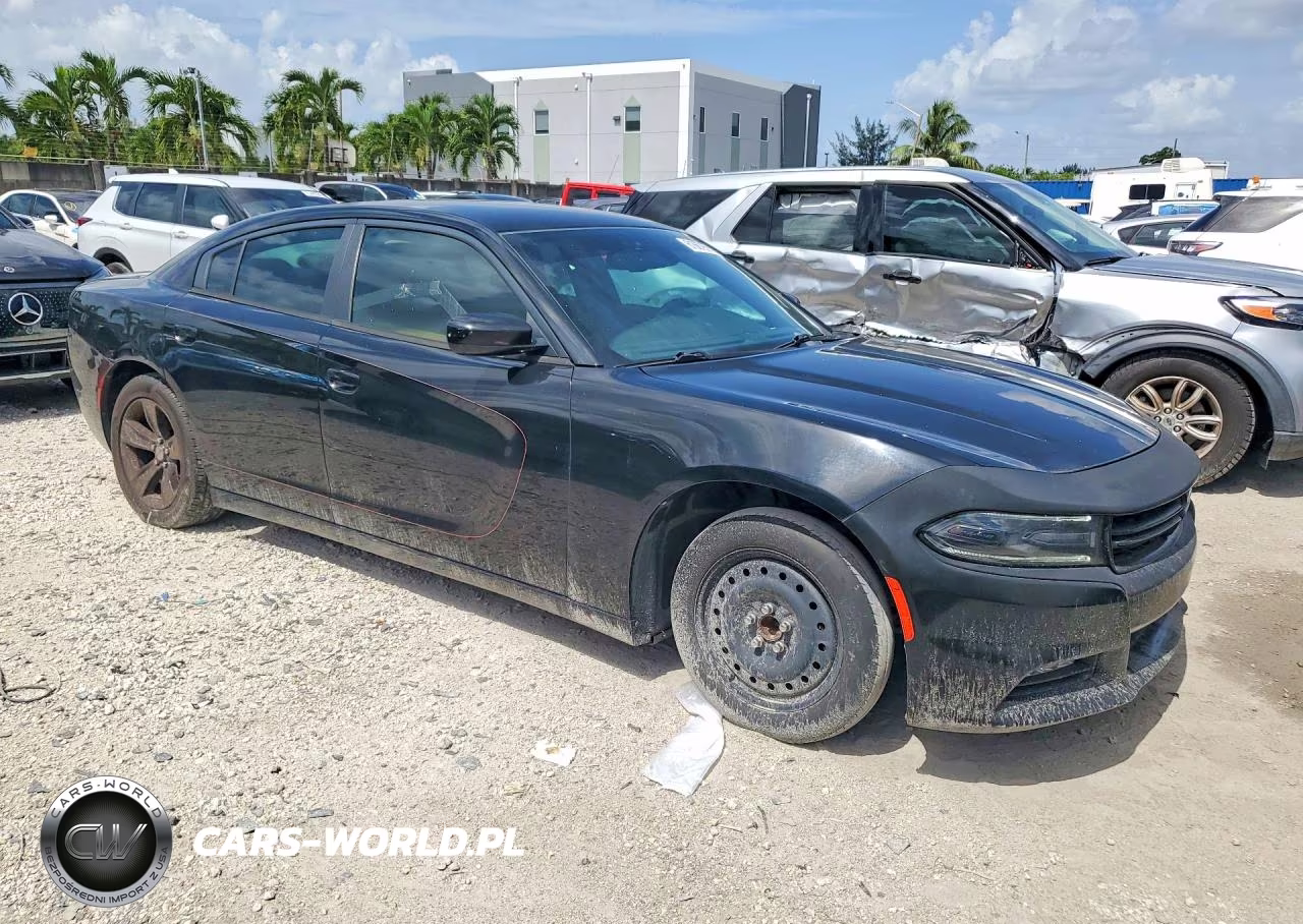 2015 Dodge Charger Sxt VIN:2C3CDXHG8FH749908 - 4