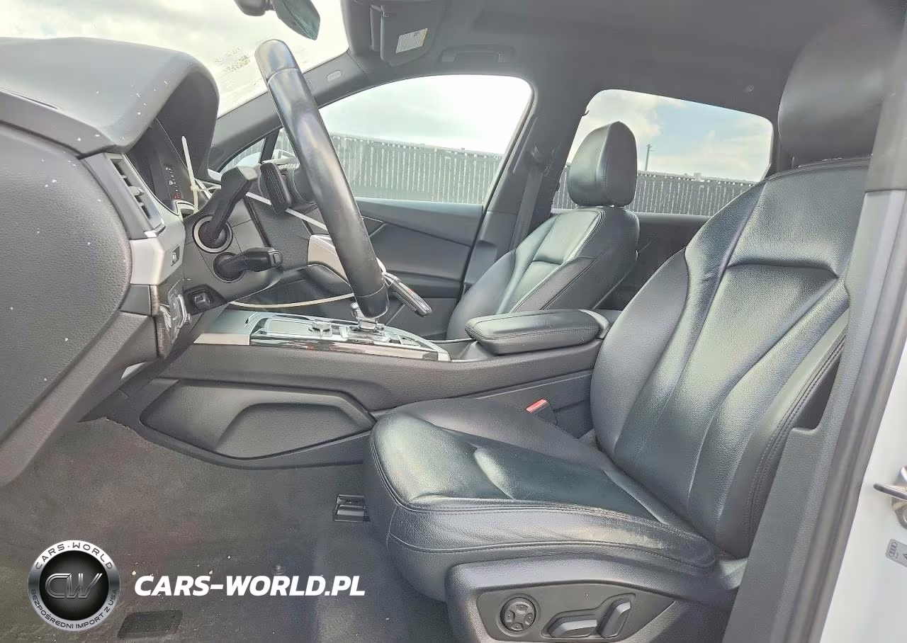 2018 Audi Q7 Premium Plus VIN:WA1LHAF77JD035283 - 7