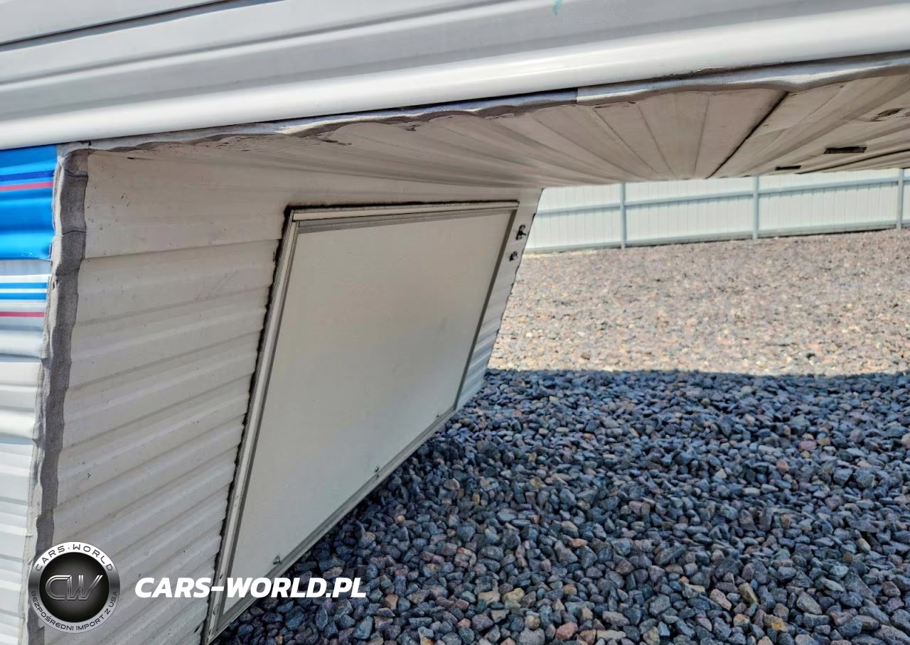1995 Fleetwood Prowler Camper VIN:1EC5M3324S2876547 - 8