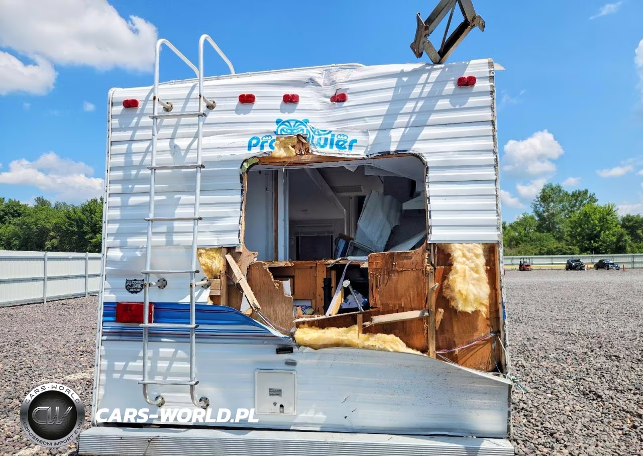 1995 Fleetwood Prowler Camper VIN:1EC5M3324S2876547 - 9