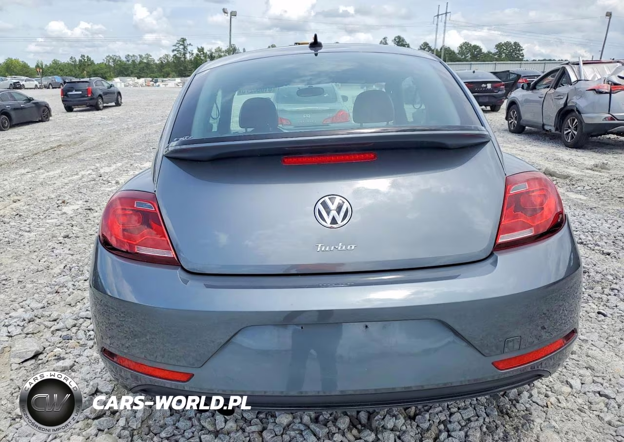 2017 Volkswagen Beetle 1.8T VIN:3VWF17ATXHM619462 - 6