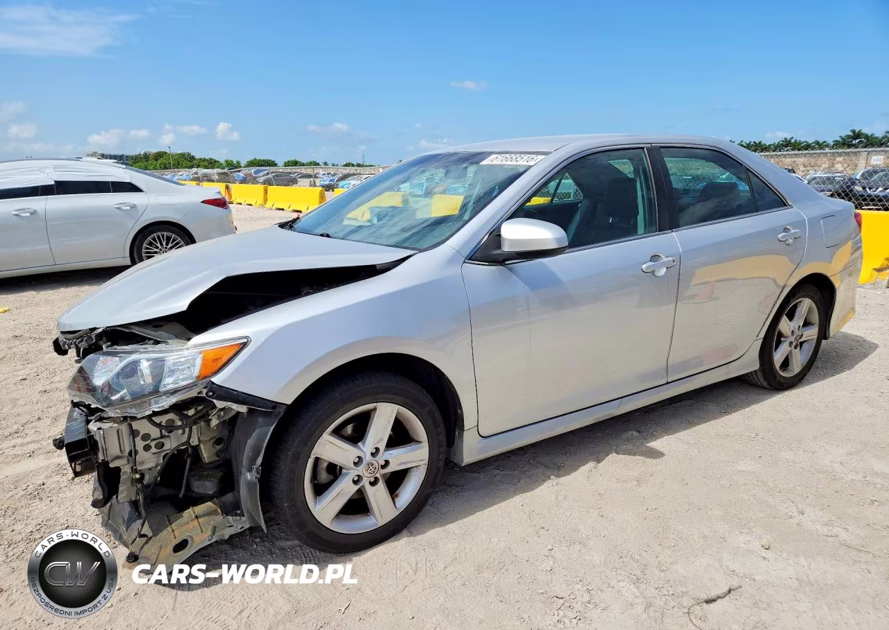 2014 Toyota Camry Se VIN:4T1BF1FK1EU854576 - 1