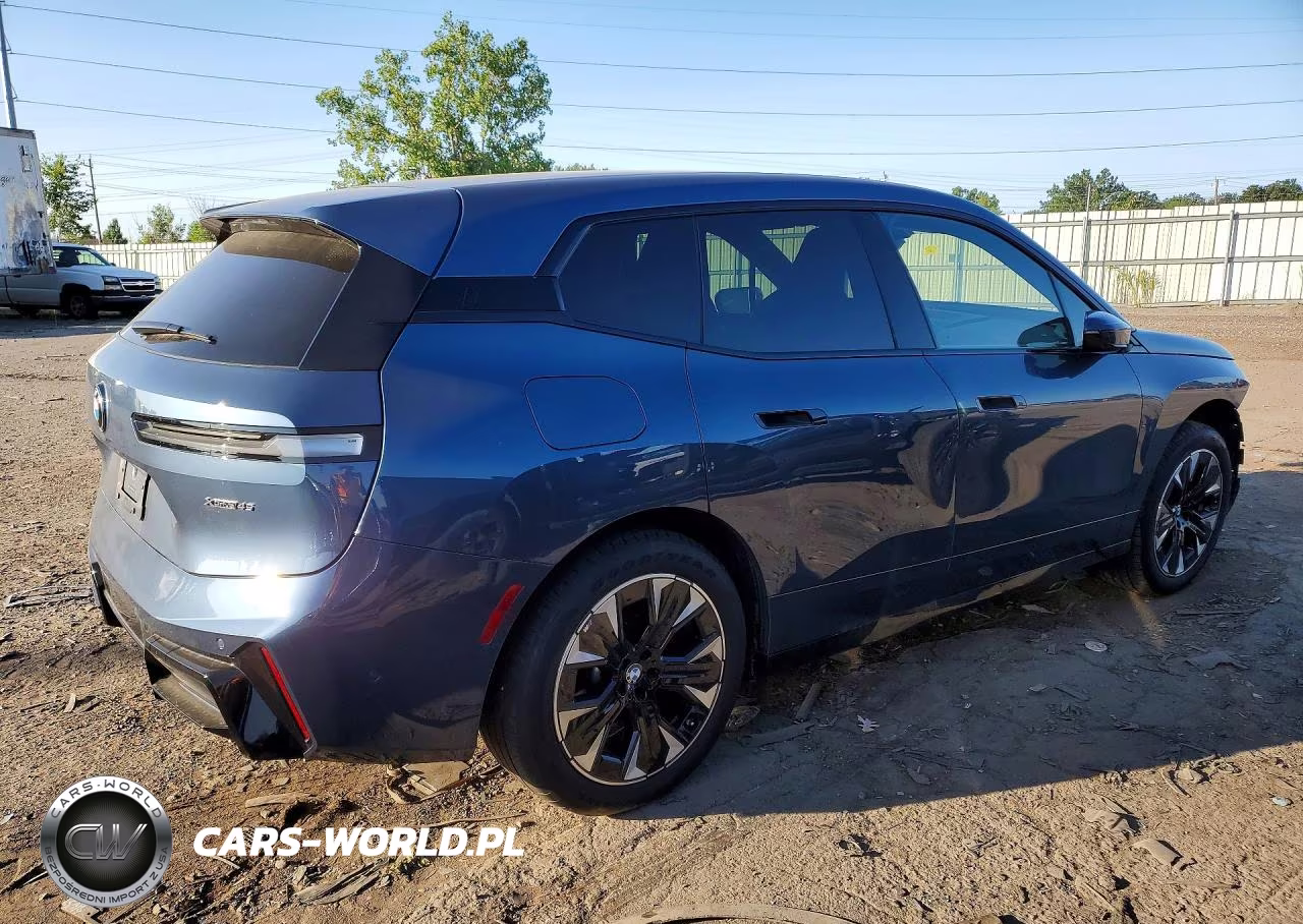2026 BMW Ix xDrive45 VIN:WB543CF00TCW06382 - 3