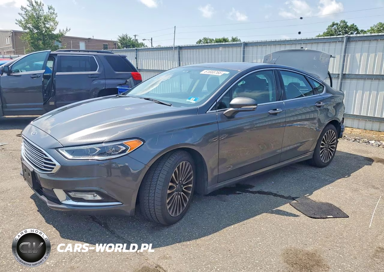 2018 Ford Fusion Titanium-Platinum – zdjęcie 1 z 13