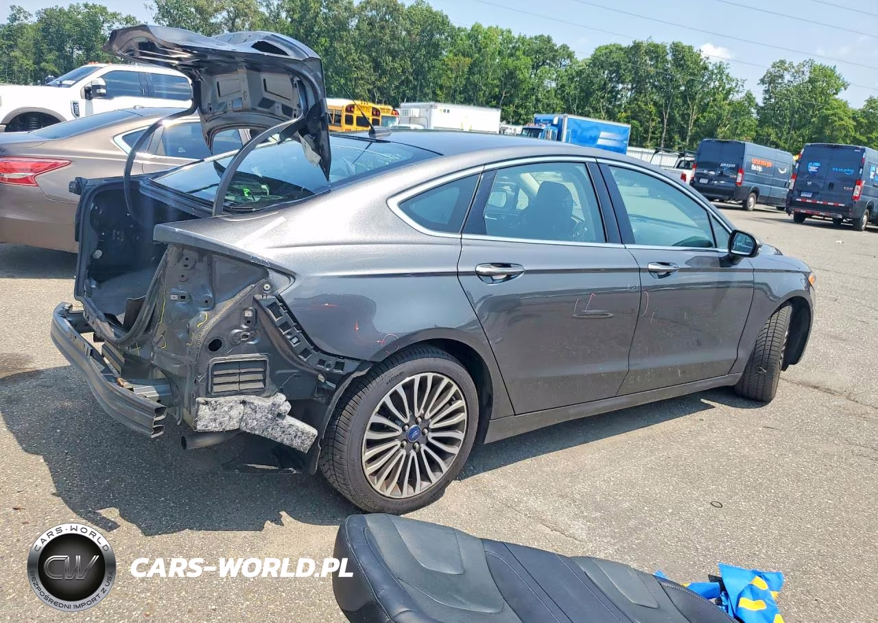 2018 Ford Fusion Titanium-Platinum VIN:3FA6P0D93JR206726 - 3