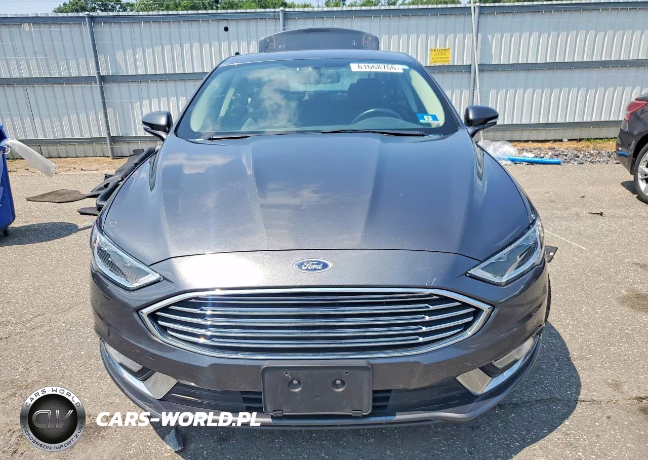 2018 Ford Fusion Titanium-Platinum VIN:3FA6P0D93JR206726 - 5