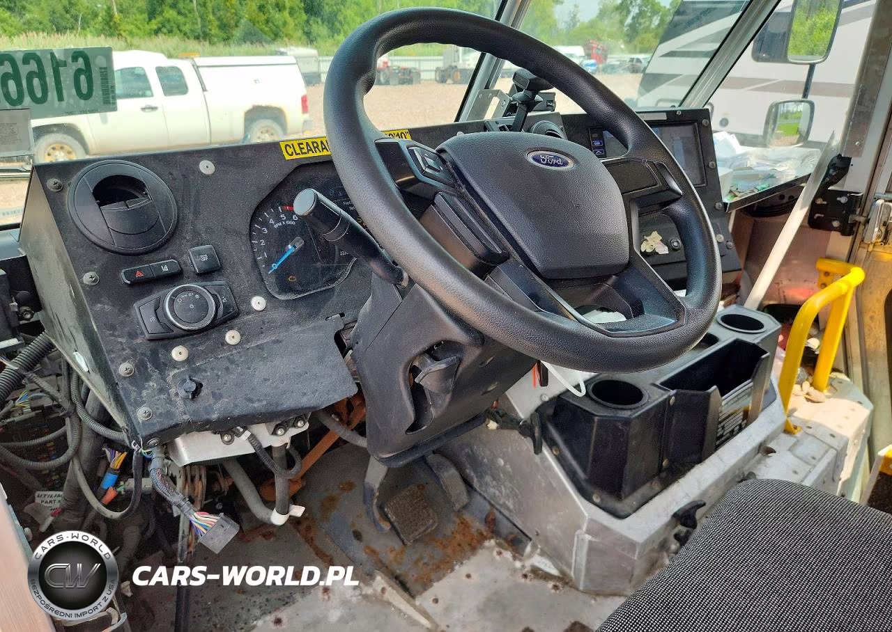 2020 Ford F59 Delivery Van VIN:1F65F5KN2L0A11681 - 8