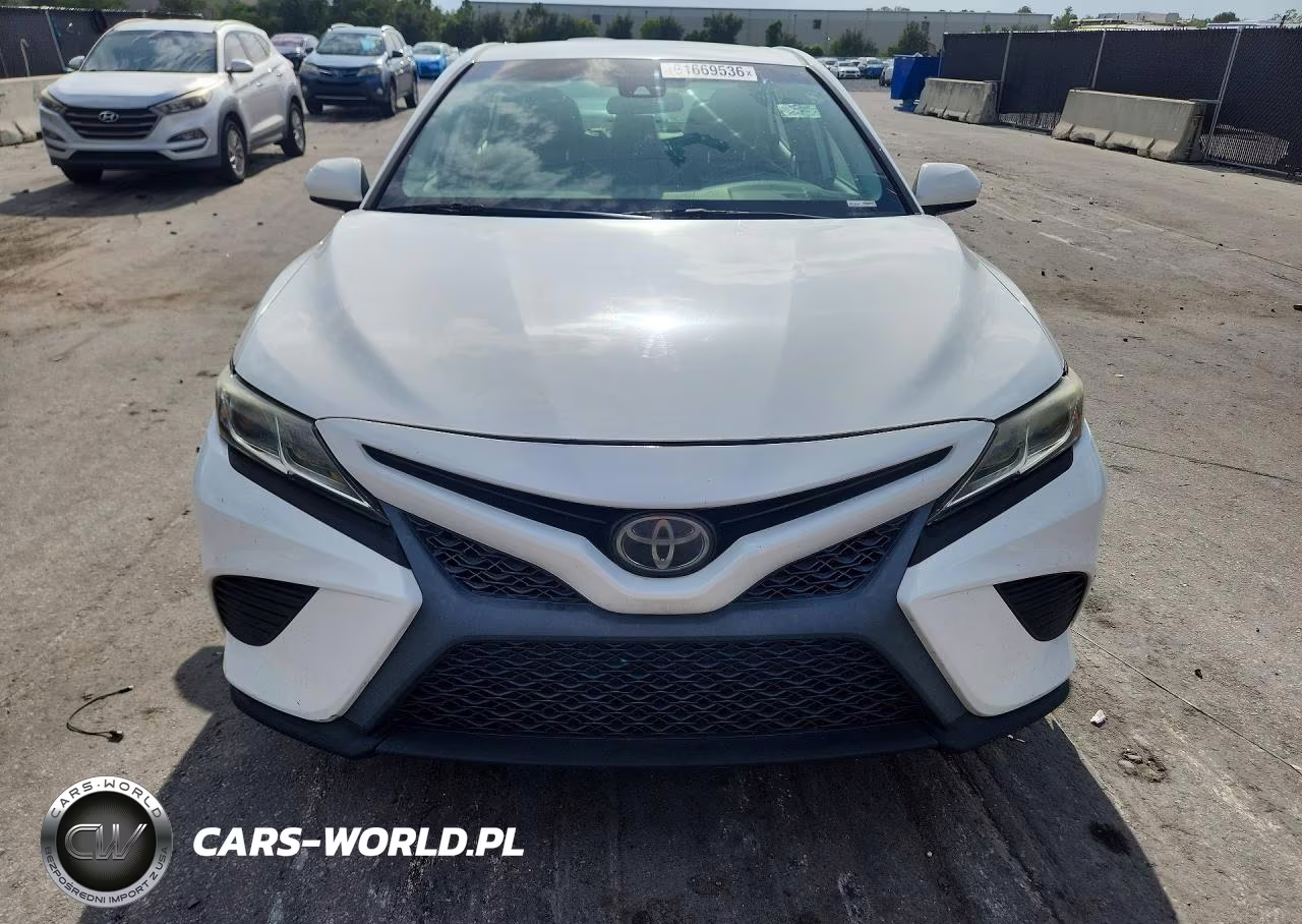 2019 Toyota Camry Se VIN:4T1B11HK9KU268473 - 5