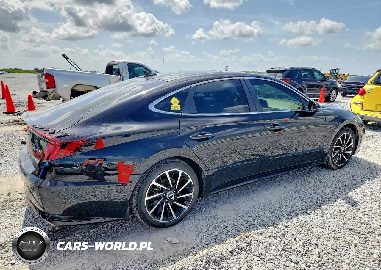2021 Hyundai Sonata Limited VIN:5NPEH4J22MH078990 - 3
