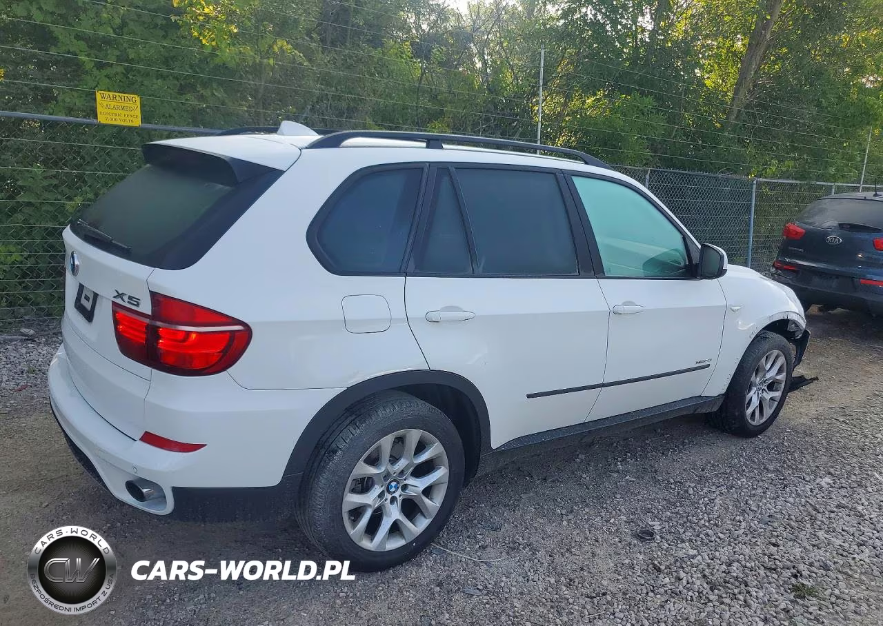 2011 BMW X5 xDrive35I VIN:5UXZV4C59BL742551 - 3