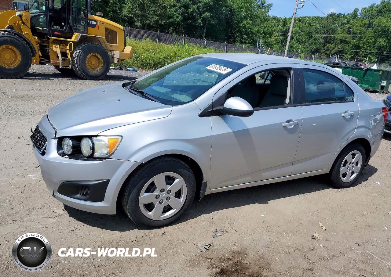 2013 Chevrolet Sonic Ls VIN:1G1JA5SG9D4226666 - 1