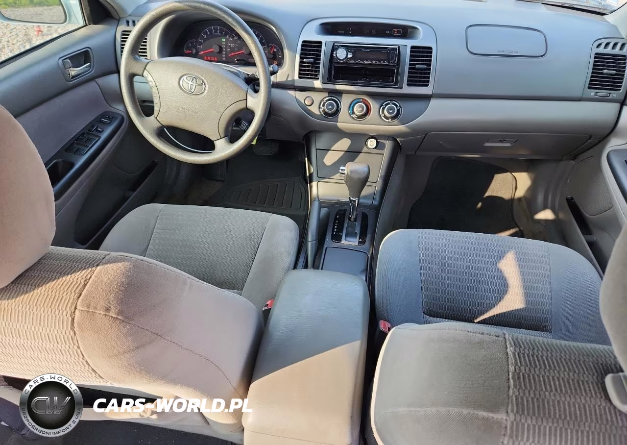 2005 Toyota Camry Le VIN:4T1BE32K85U555669 - 8